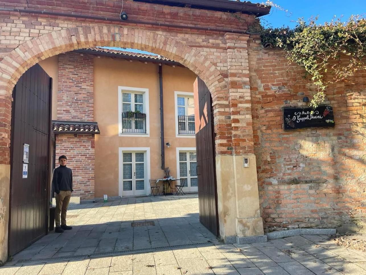 I Grappoli Divini Bed and Breakfast Viarigi Εξωτερικό φωτογραφία