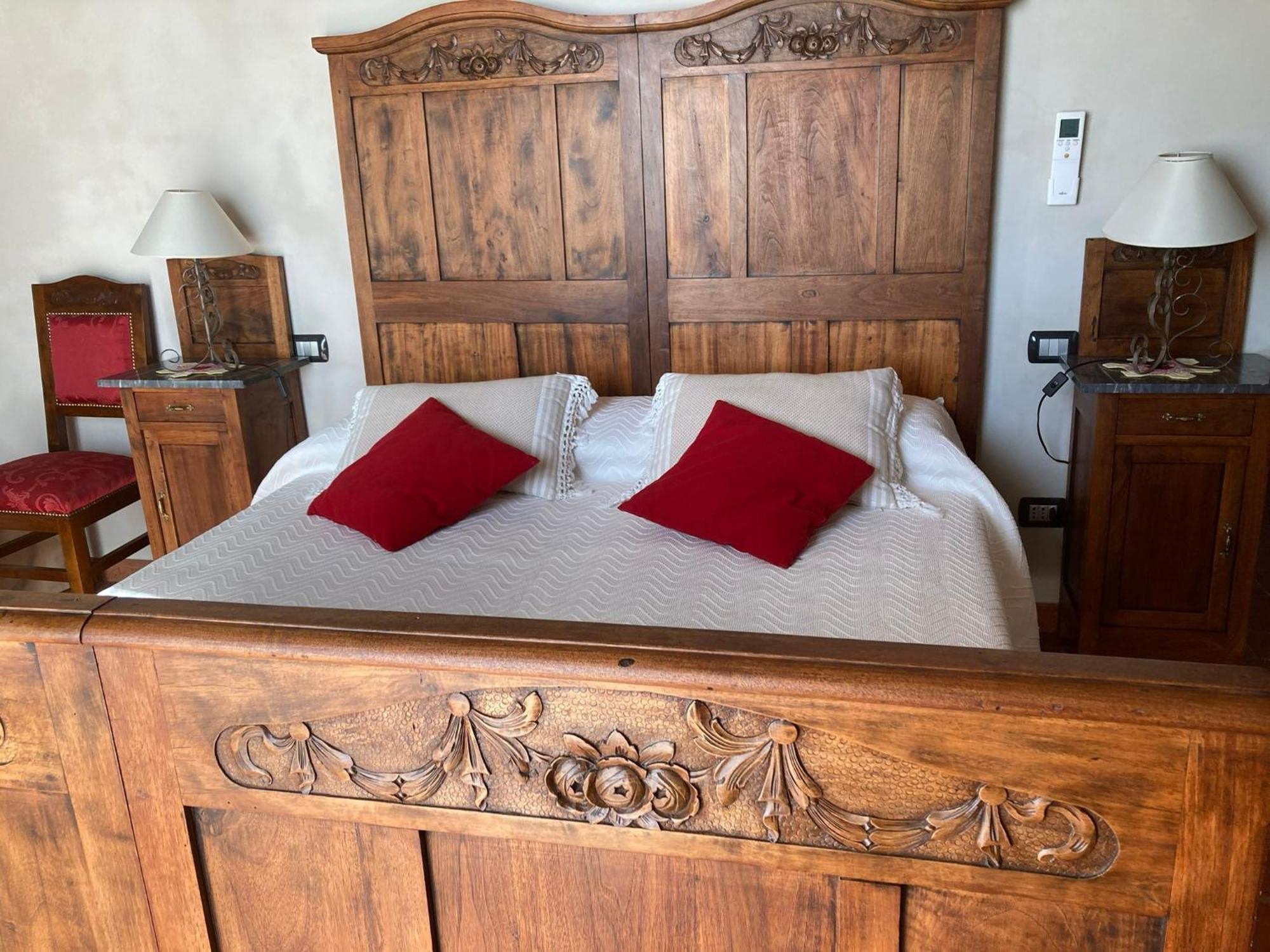 I Grappoli Divini Bed and Breakfast Viarigi Εξωτερικό φωτογραφία